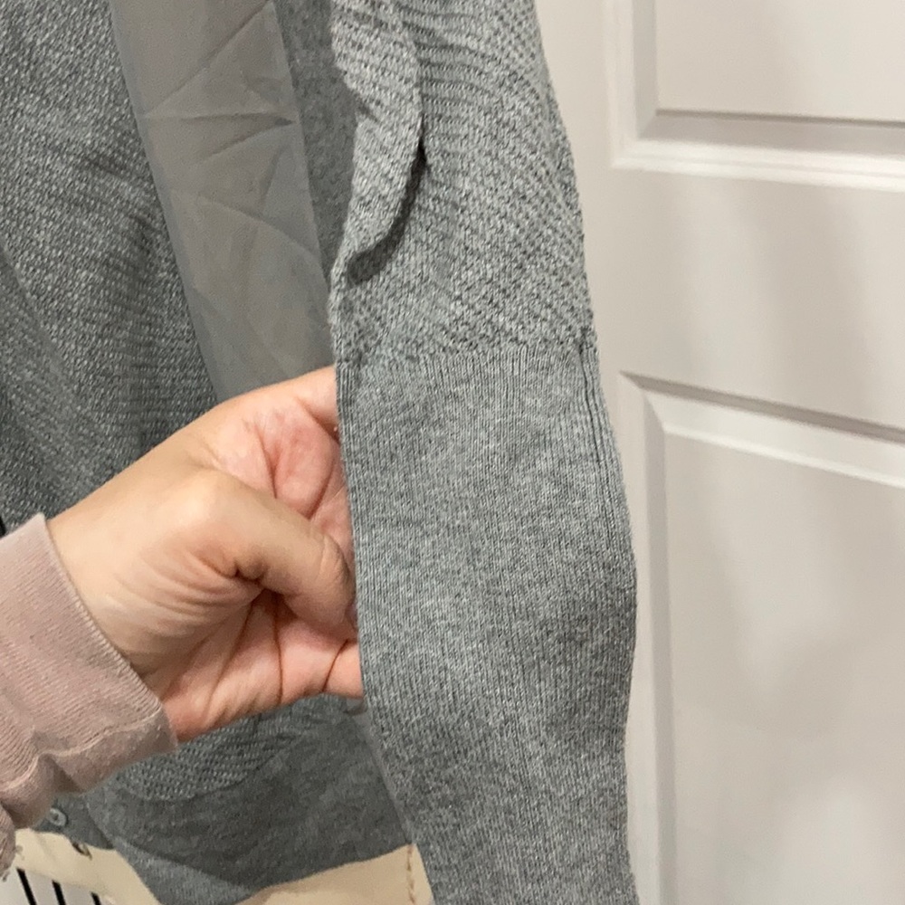 GRAY CARDIGAN - Picture 4 of 9